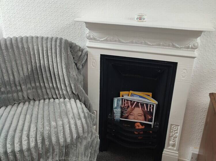 Anton Guest House Bed And Breakfast