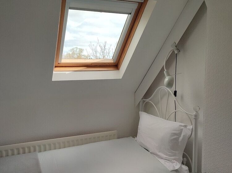 Anton Guest House Bed And Breakfast