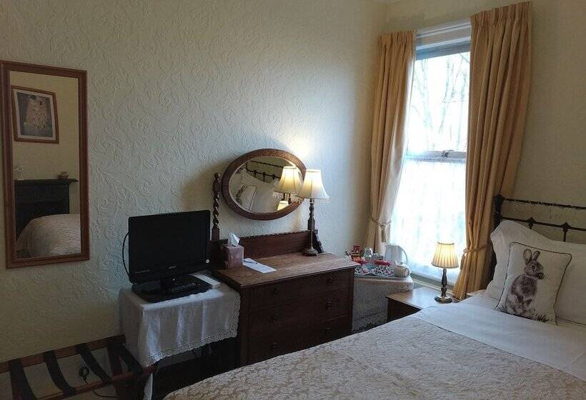 Anton Guest House Bed And Breakfast