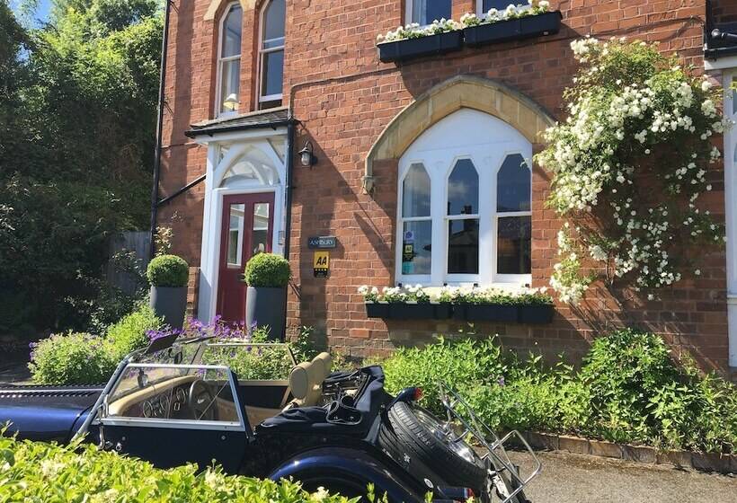 Ashbury Bed & Breakfast