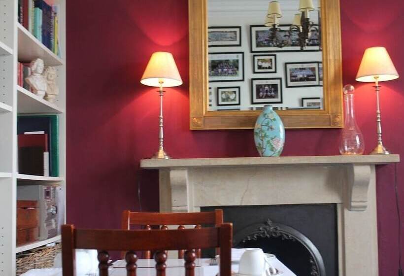 Ashbury Bed & Breakfast