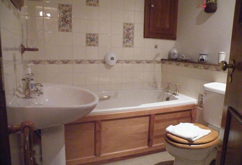 住宿加早餐  Burton Farmhouse