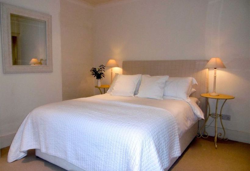 민박 Charlton Twentyeight