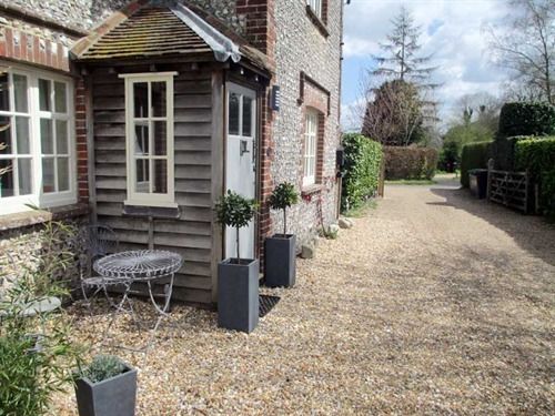 민박 Charlton Twentyeight