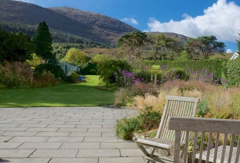 ベッドアンドブレックファースト Cherryhill Lodge