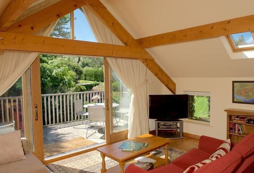 ベッドアンドブレックファースト Cherryhill Lodge