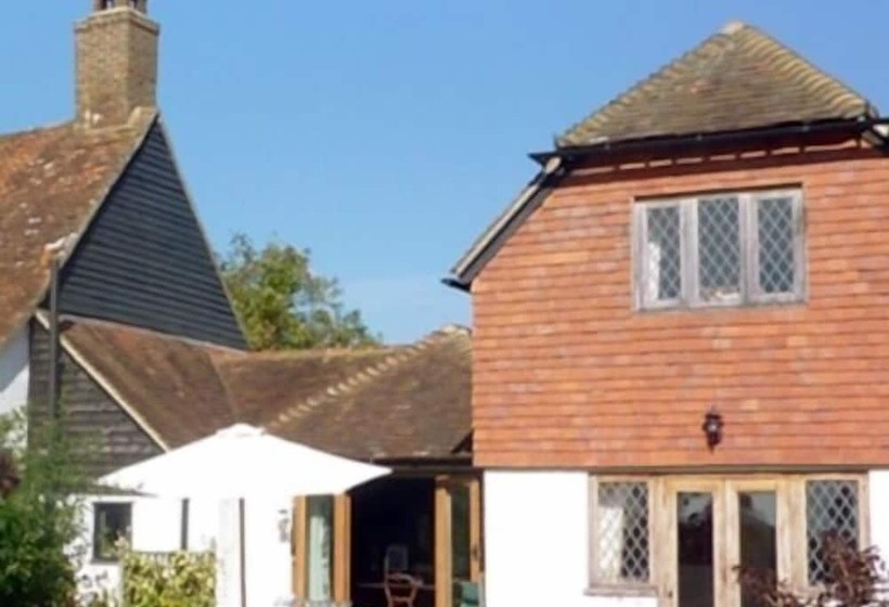 Bed And Breakfast Dunsfold