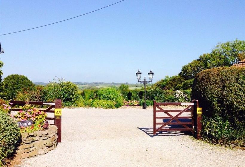 צימר Fernside Cottage