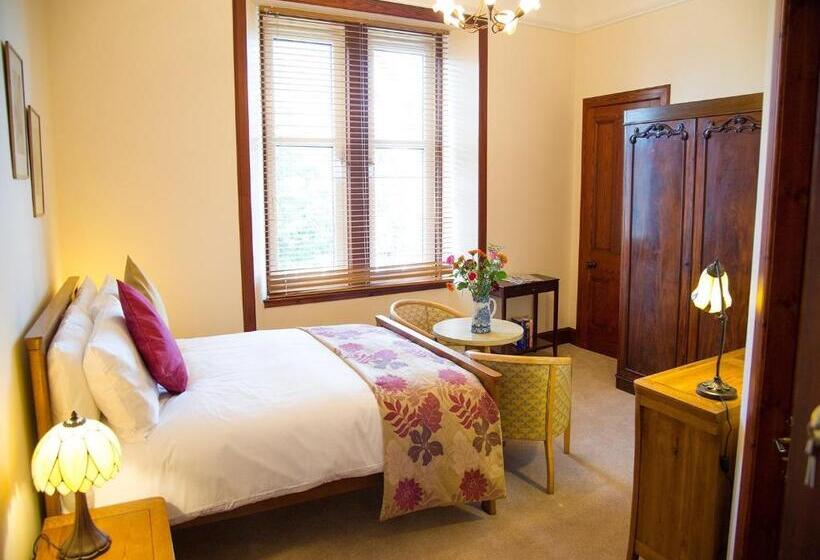 مبيت وإفطار Tali Ayer