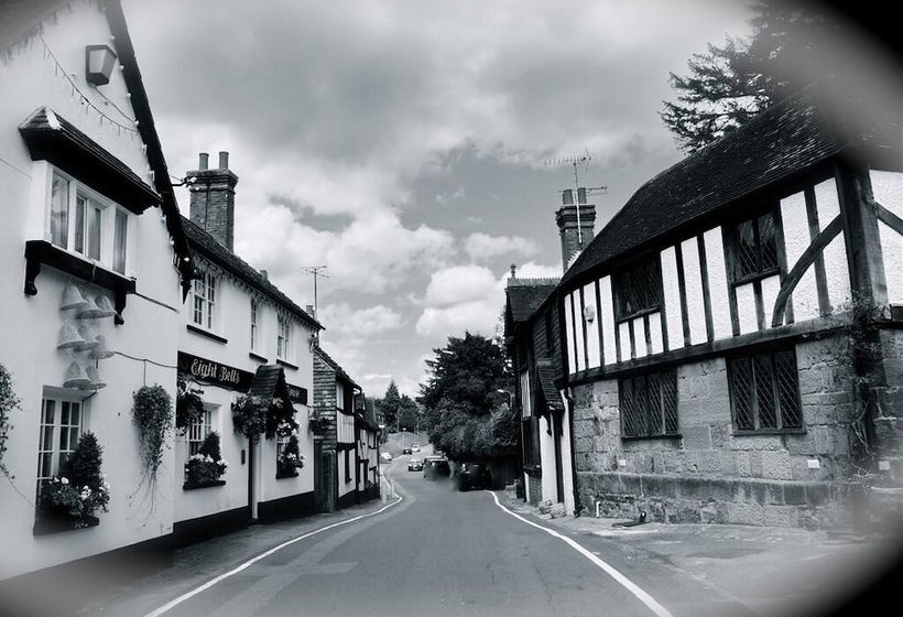 مبيت وإفطار The Eight Bells