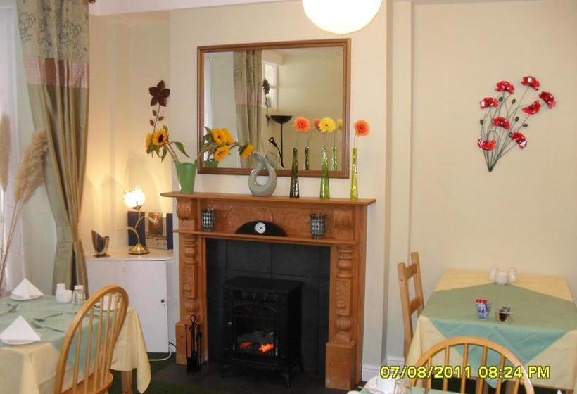 تختخواب و صبحانه Guesthouse At Shepshed Ltd