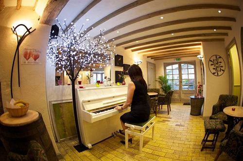 Bed and Breakfast The Live And Let Live