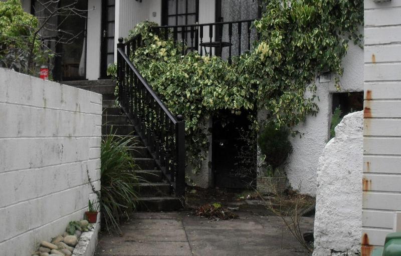 Bed and Breakfast The Old Library & Lodge