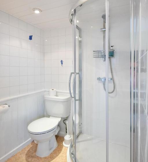 住宿加早餐  The Wylfa