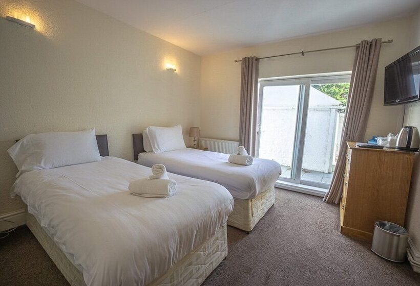 住宿加早餐  The Wylfa