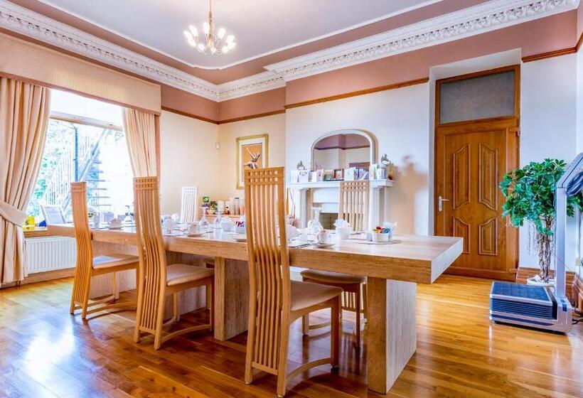 Bed and Breakfast Thornbank House