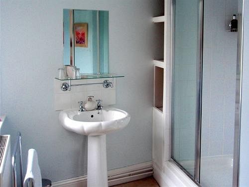 مبيت وإفطار Weston House