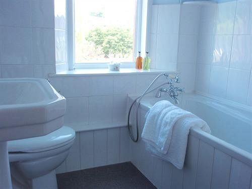 مبيت وإفطار Weston House