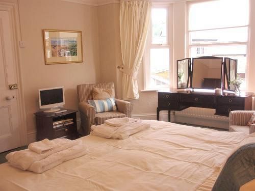 مبيت وإفطار Weston House