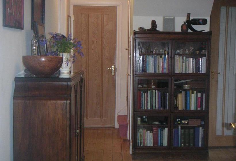 Bed and Breakfast Woodgate Farm