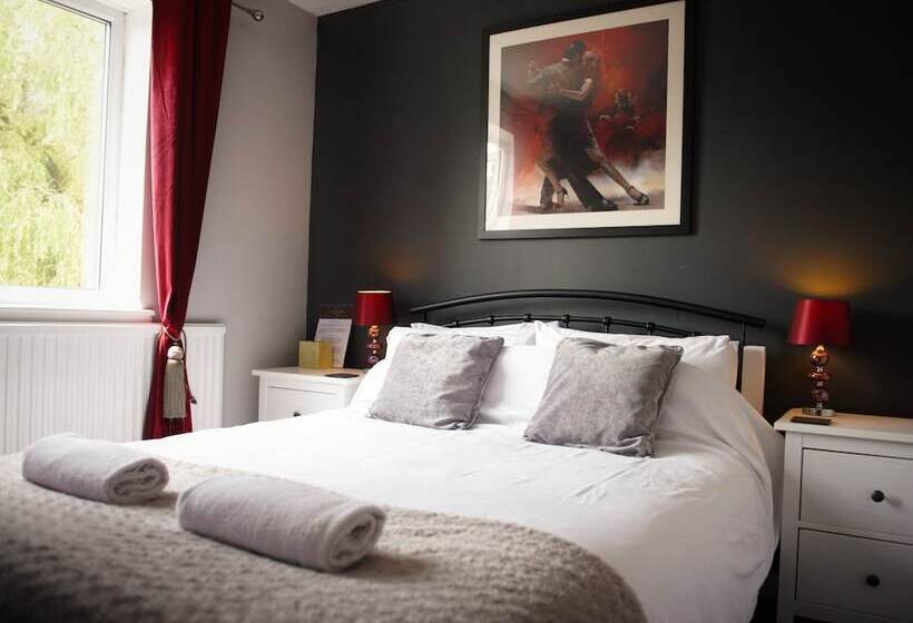 Worth House Bed And Breakfast