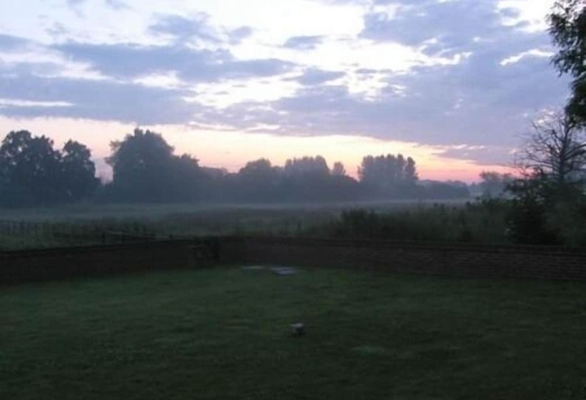 مبيت وإفطار Wortwell Hall Barn