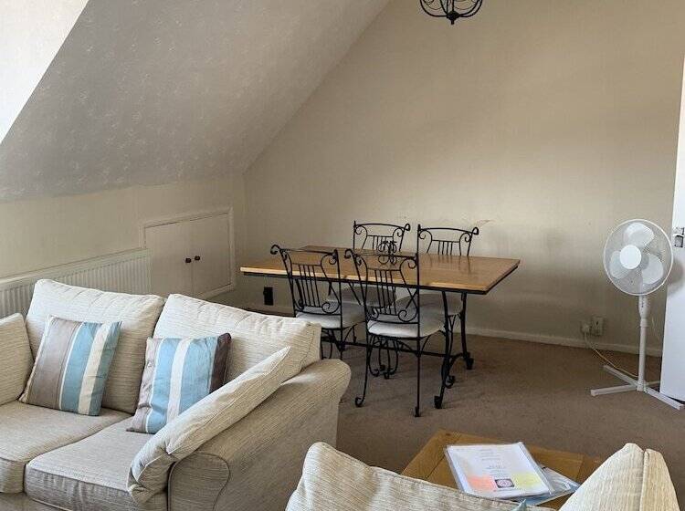 Belle Vue Apartments