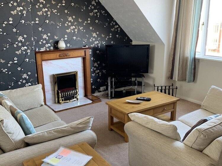 Belle Vue Apartments