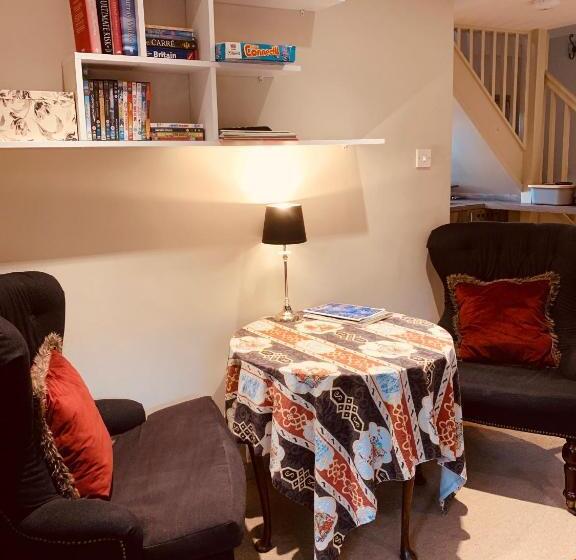 Bootmenders B&b