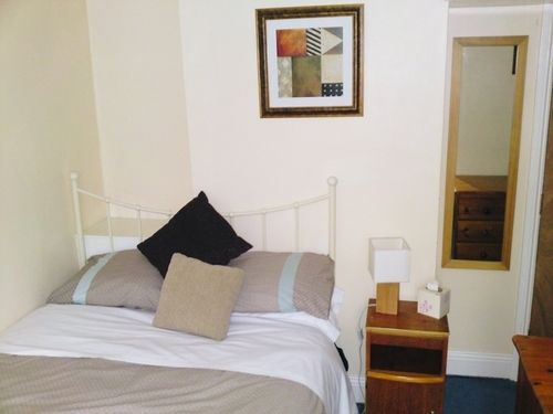 צימר Crestwell House