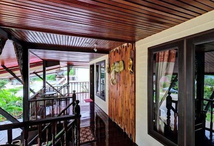 호텔 Ao Nang Home Stay Adults Only