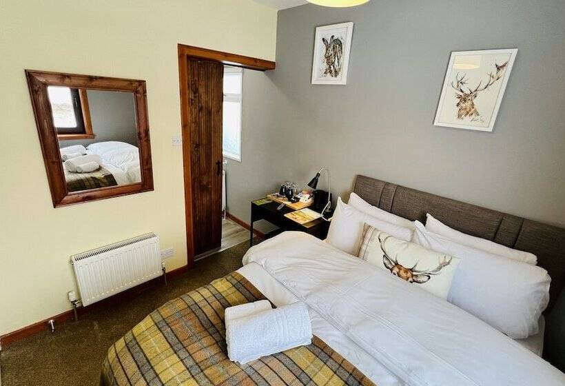 Отель Aultguish Inn