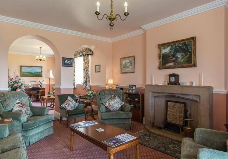 فندق Bucklawren Farm