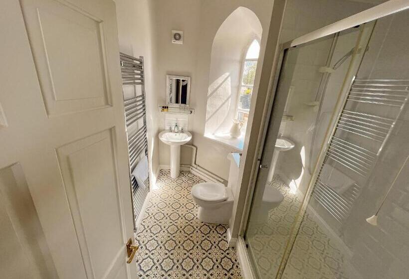 فندق Castle At Edgehill