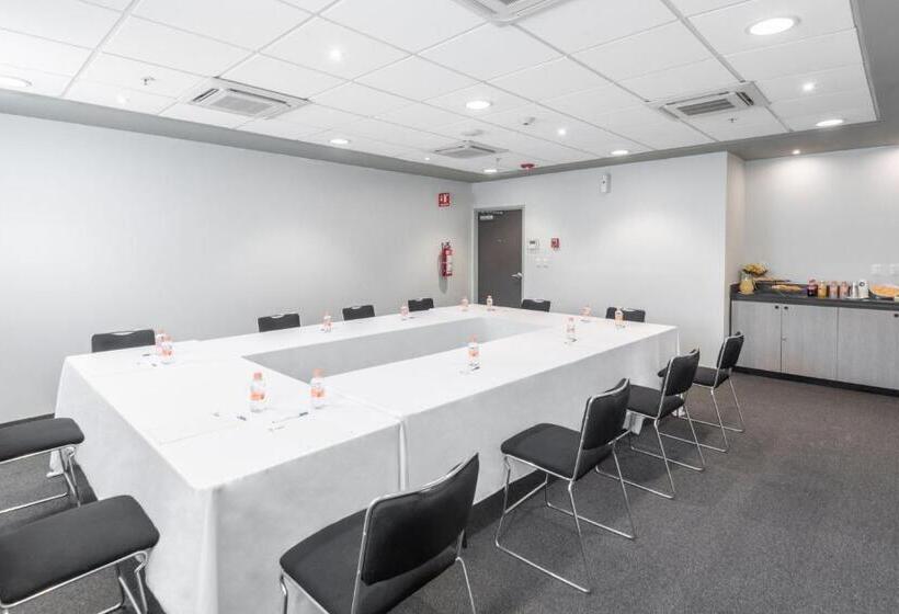 호텔 City Express Junior By Marriott Villahermosa