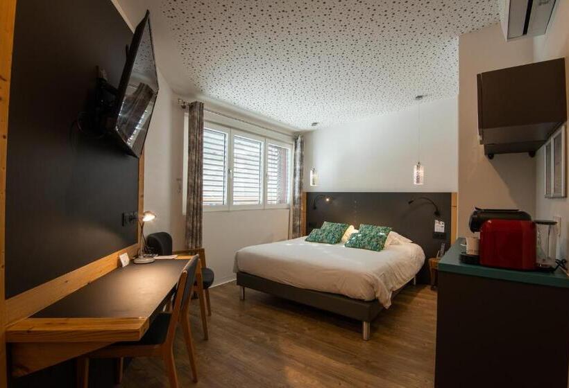 Отель Contact  Les Ailes