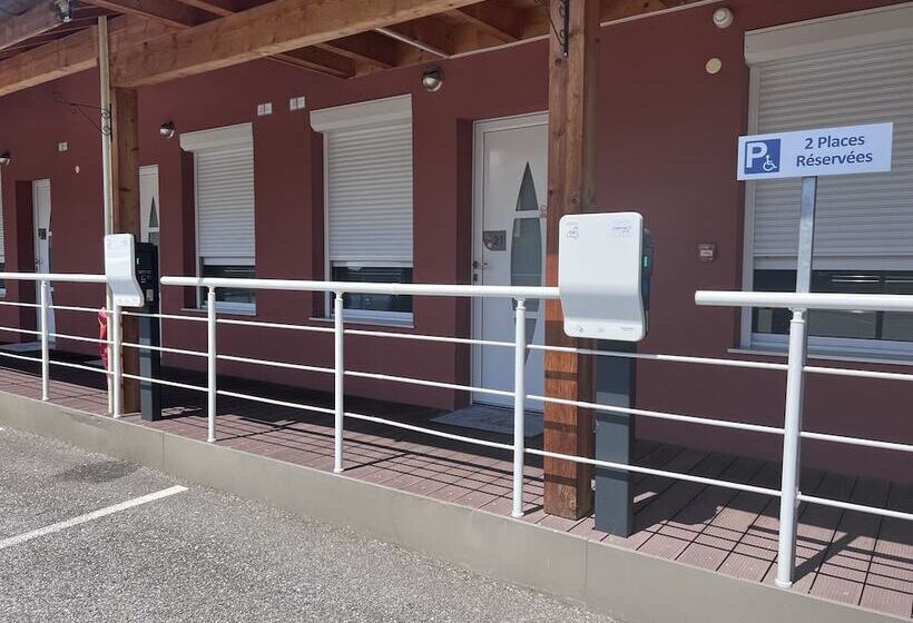 Отель Contact  Les Ailes