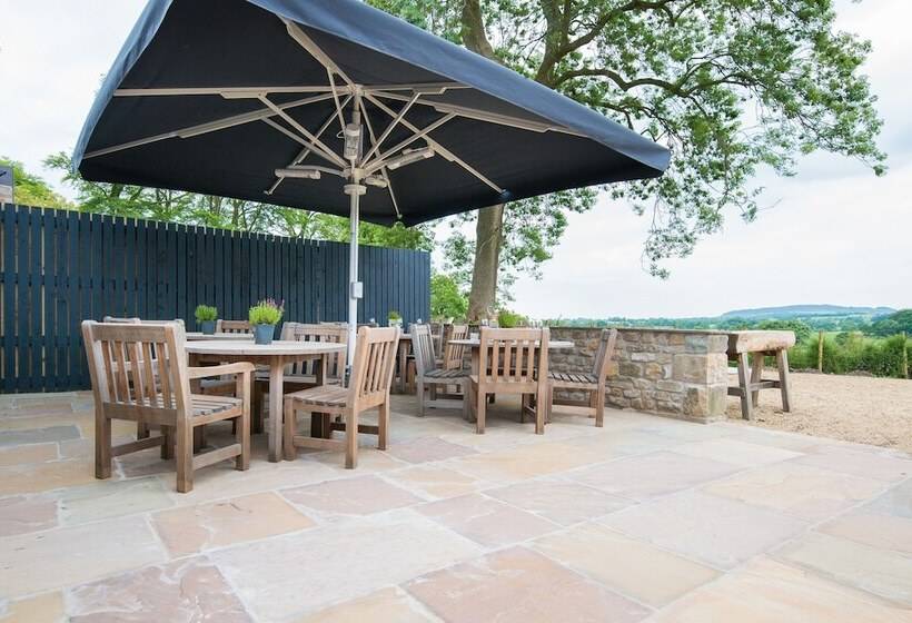 ホテル Derby Arms