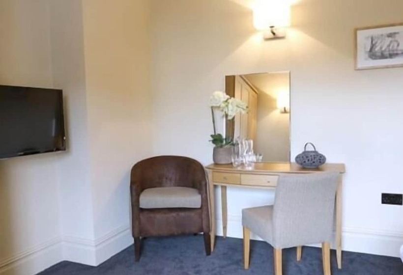 ホテル Derby Arms