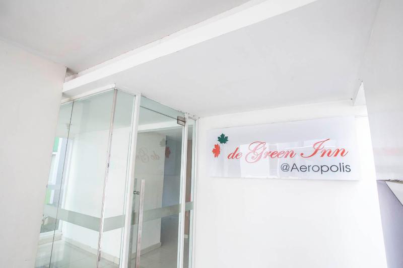 Отель De Green Inn @aeropolis
