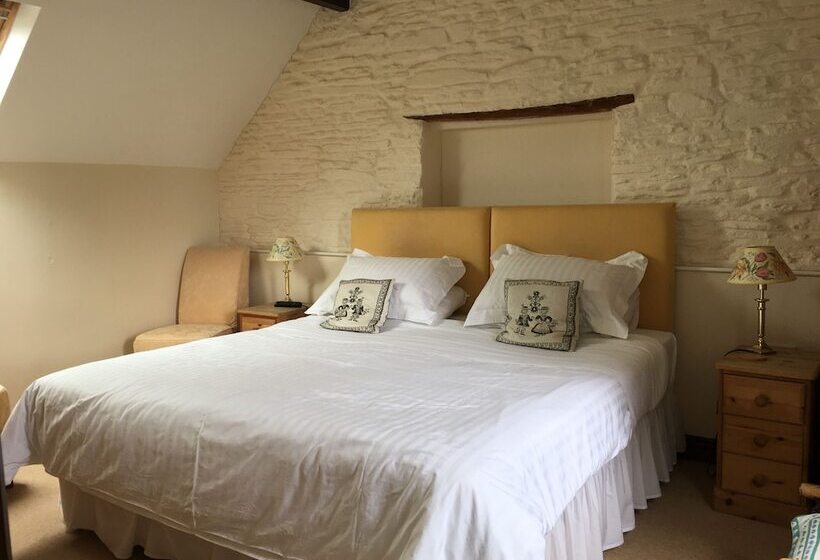 فندق Grove Farm Direct