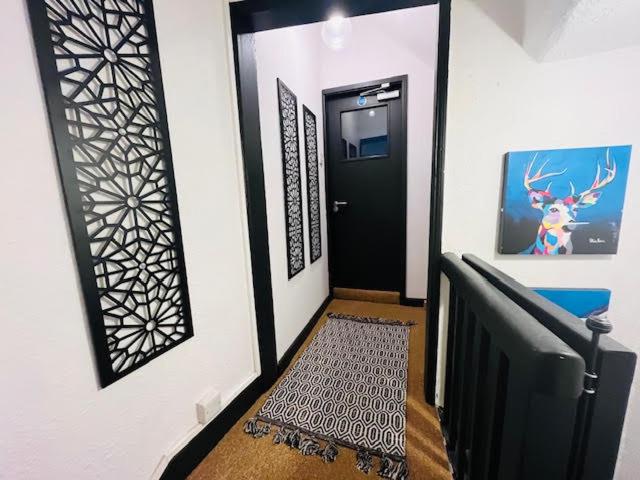 酒店 Horn And Trumpet