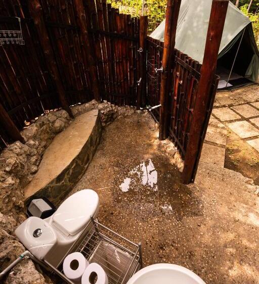 ホテル Jungle S Edge