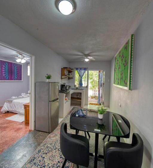 ホテル Jungle S Edge