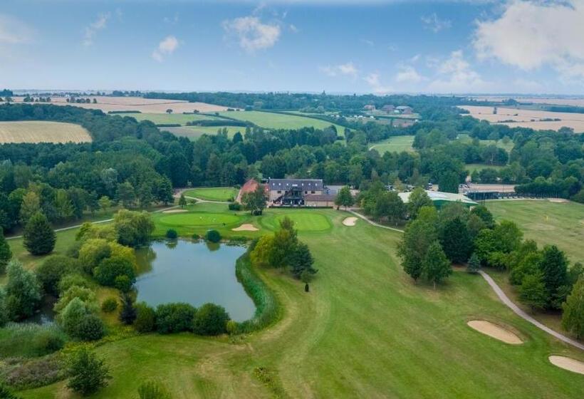 בית מלון כפרי Lakeside Lodge