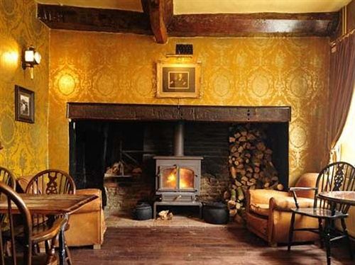 Отель The Ostrich Pub