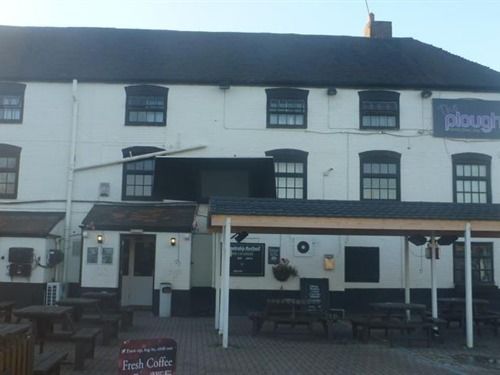 Отель Plough & Harrow