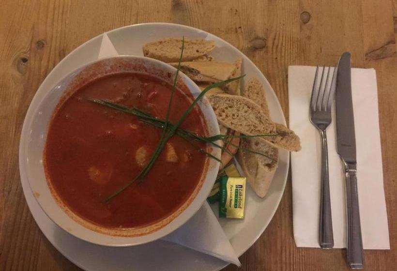 فندق Rose & Crown