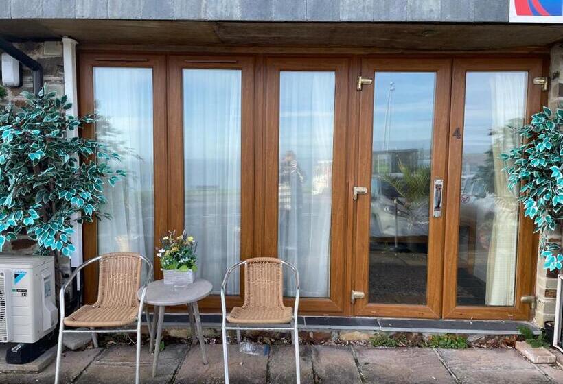 فندق Sawyers Bed And Breakfast