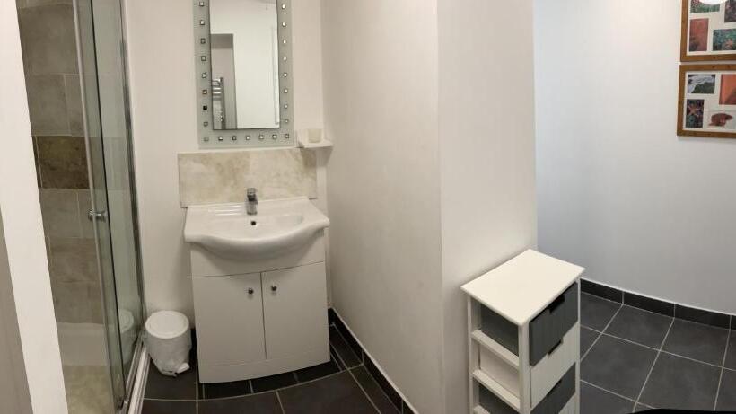 فندق Sawyers Bed And Breakfast